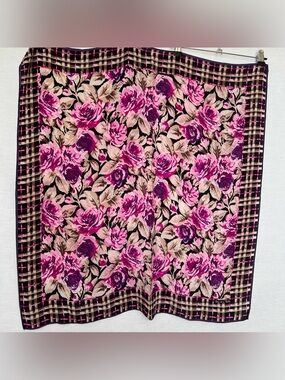 Oscar de la Renta Pink and Black Floral Printed Silk Scarf